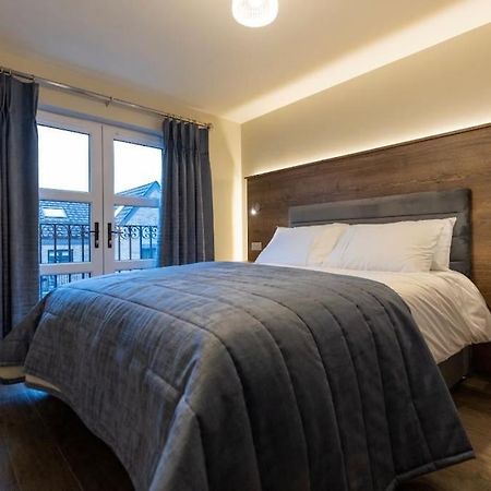 Luxury Town Centre Apartment Cookstown Exterior photo